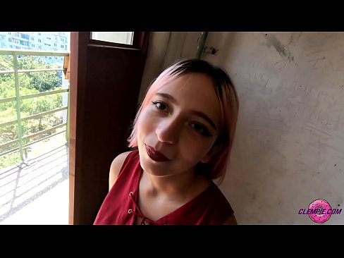 ❤️ Pelajar Sensual Menyebalkan Orang Asing di Pedalaman - Cum Di Wajahnya Video sialan pada kami